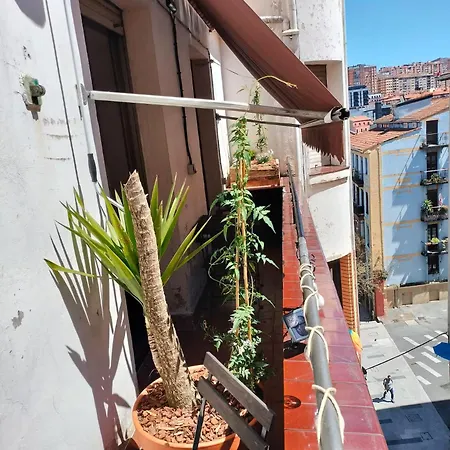 Ht Miribilla Turisticas Con Banos Compartidos Sin Ascensor Kwatera prywatna Bilbao