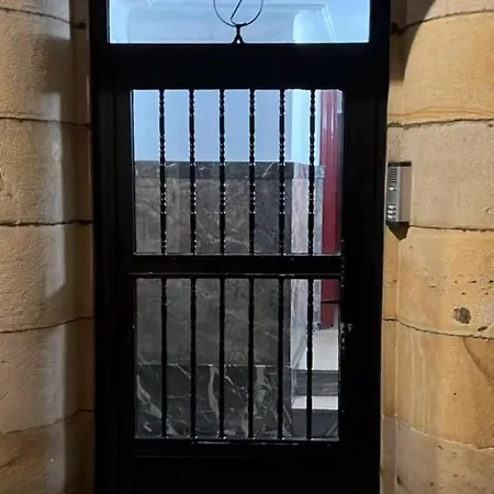 Kwatera prywatna Ht Miribilla Turisticas Con Banos Compartidos Sin Ascensor *