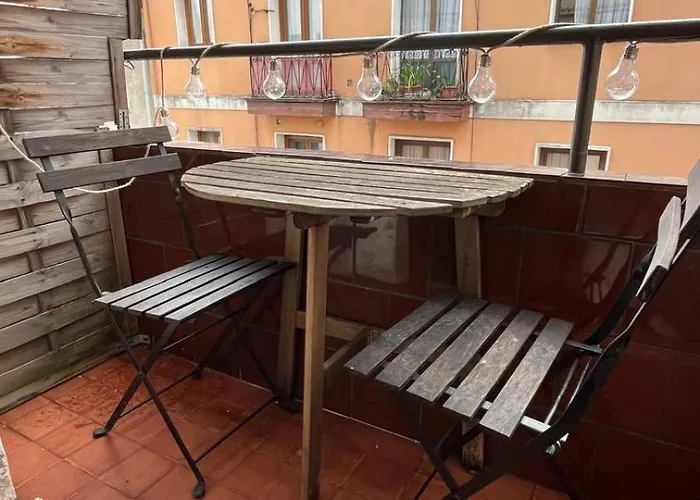 Kwatera prywatna Ht Miribilla Turisticas Con Banos Compartidos Sin Ascensor Bilbao