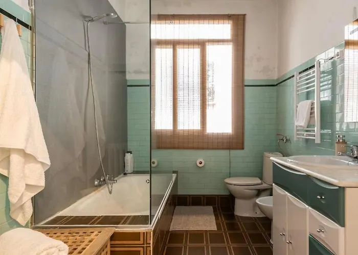 Kwatera prywatna Ht Miribilla Turisticas Con Banos Compartidos Sin Ascensor Bilbao